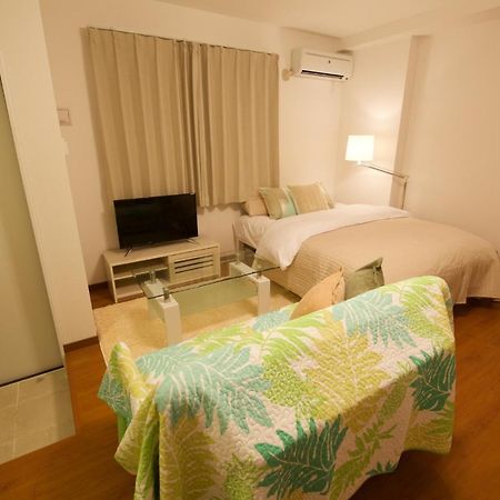 Kurarisu Ohama Apartment Ishigaki  ภายนอก รูปภาพ