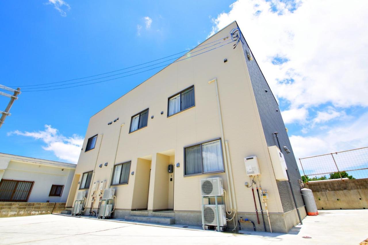 Kurarisu Ohama Apartment Ishigaki  ภายนอก รูปภาพ