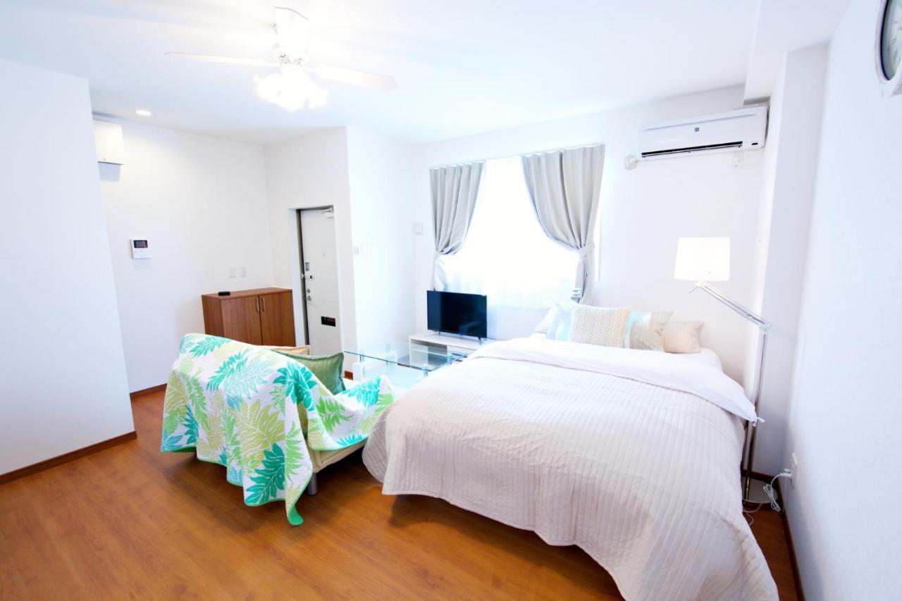 Kurarisu Ohama Apartment Ishigaki  ภายนอก รูปภาพ